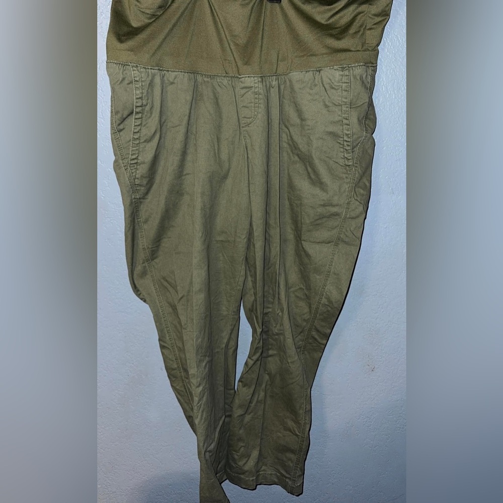 Old Navy Maternity Olive Green Women's Cargo Jumpsuit Pants